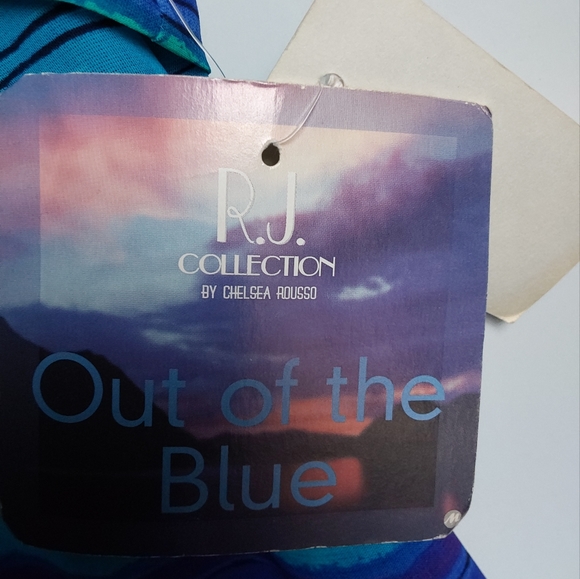 RJ Collection Dress - Picture 2 of 12